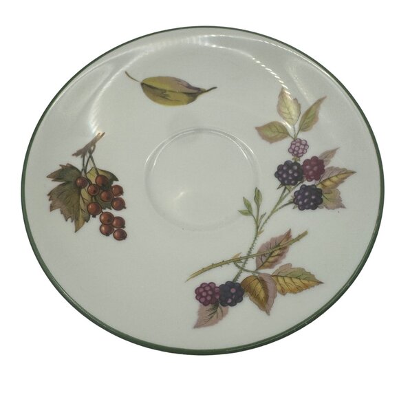 Royal Worcester Evesham Vale Cup & Saucer Set - Picture 4 of 6